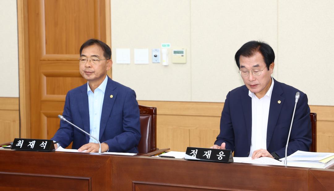 '제338회 제2차 경제산업위원회' 게시글의 사진(12) '2025-06-12 제338회 제2차 경제산업위원회 (12).jpg'