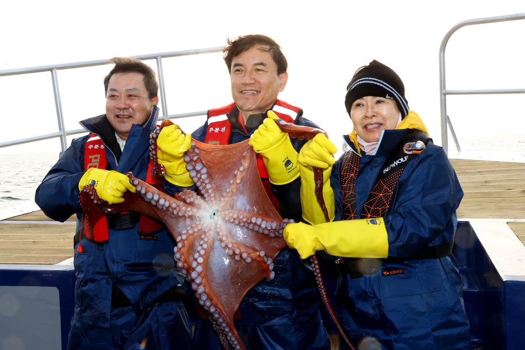 '2025년도 저도어장 개장' 게시글의 사진(1) '2025-04-17 2025년도 저도어장 개장 (49).jpg'