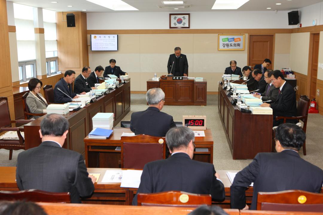 '제251회 제6차 경제건설위원회' 게시글의 사진(2) '2015-12-01 제251회 제6차 경제건설위원회 (2).JPG'