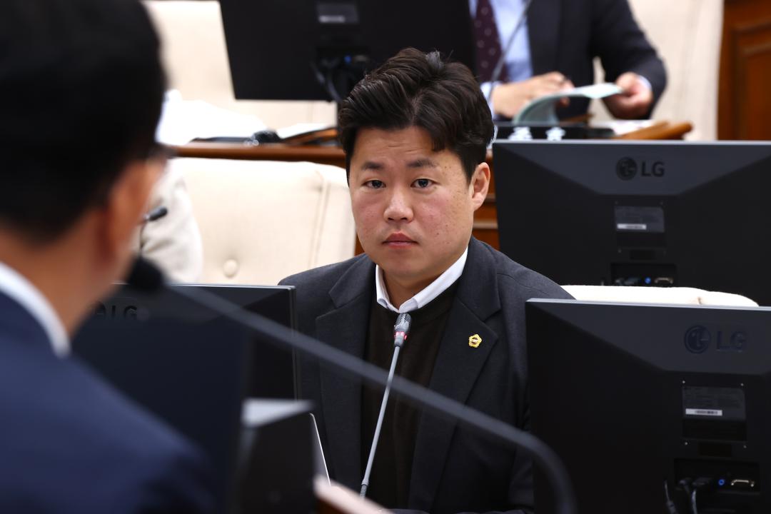 '제342회 제1차 예산결산특별위원회' 게시글의 사진(36) '2025-12-01 제342회 제1차 예산결산특별위원회 (36).jpg'