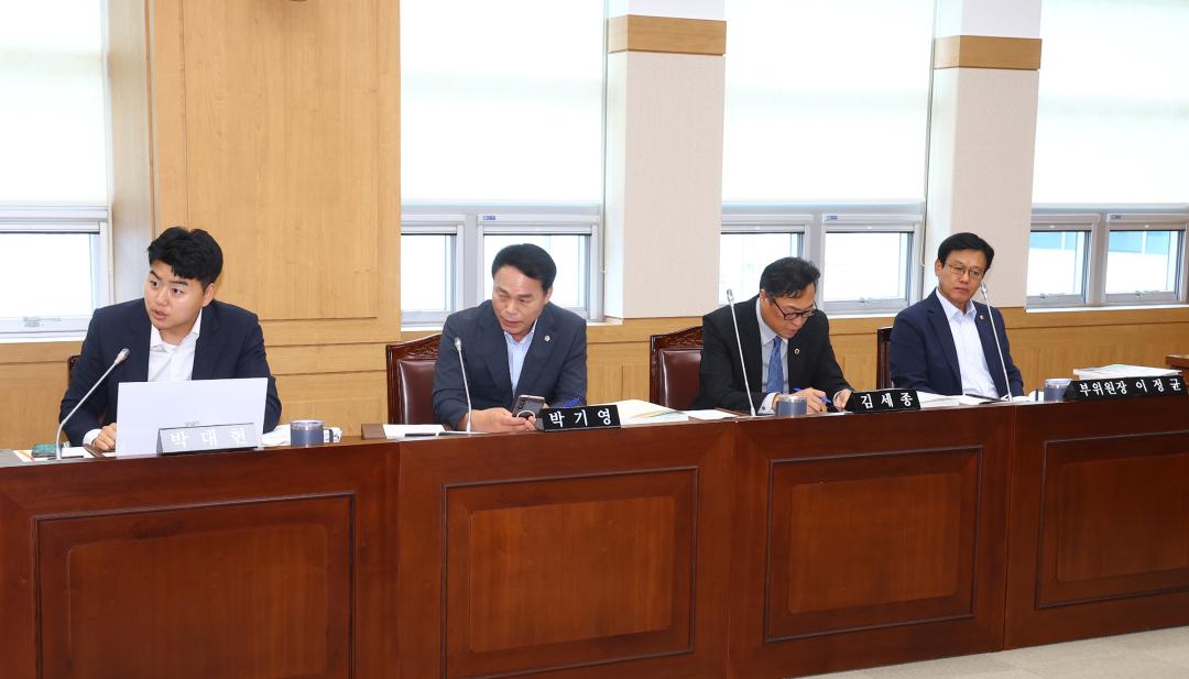'제347회 제5차 기획안전소방위원회' 게시글의 사진(6) '2026-07-14 제347회 제5차 기획안전소방위원회 (6).jpg'