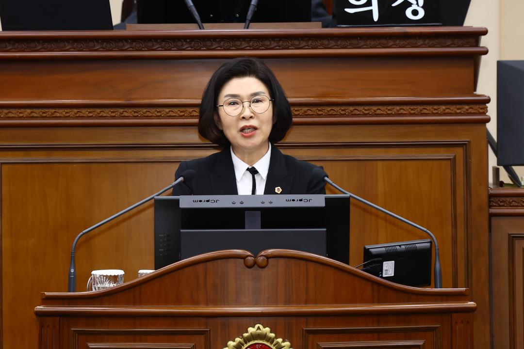 '제344회 제3차 본회의' 게시글의 사진(78) '2026-04-03 제344회 제3차 본회의 (79) 신상발언 엄윤순의원.jpg'