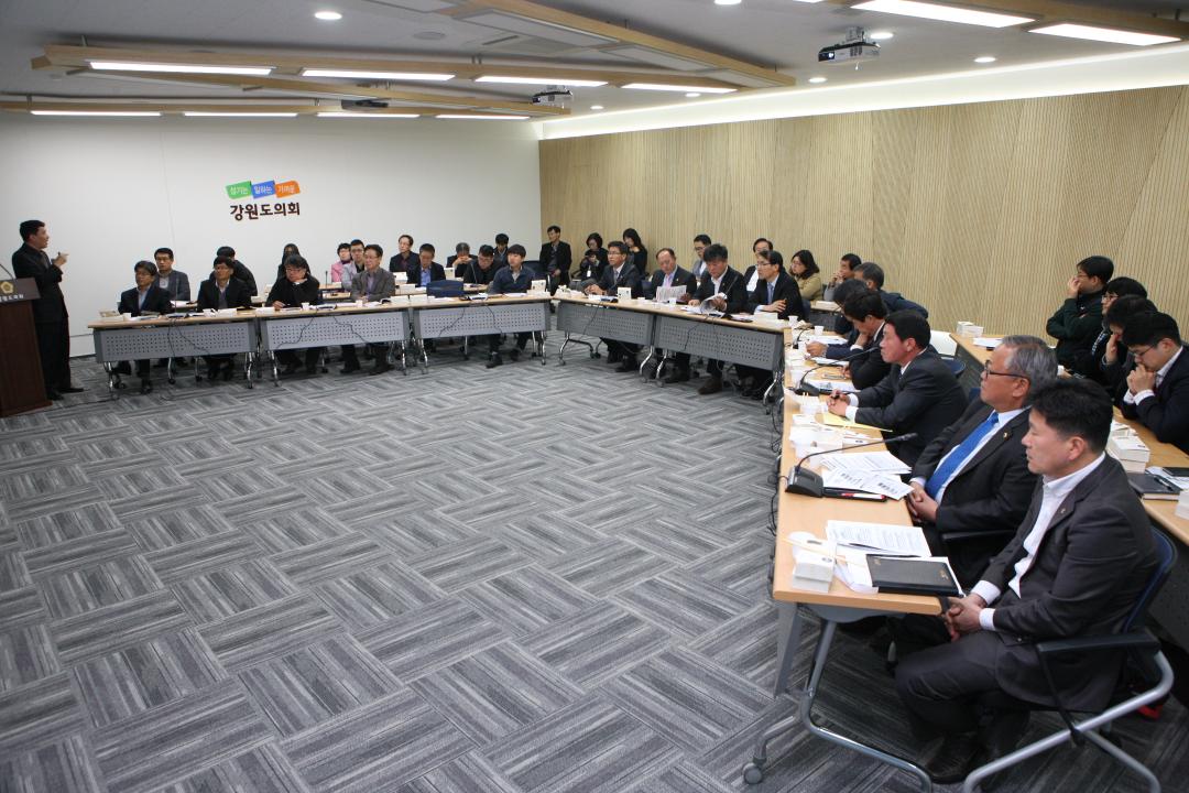 '제4회 강아리 세미나' 게시글의 사진(13) '2015-11-02 제4회 강아리 세미나 (13).jpg'