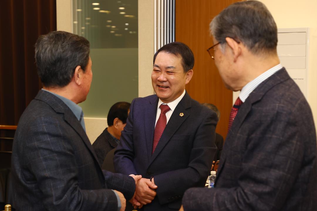 '2025년도 사)대한노인회 강원특별자치도연합회 정기총회' 게시글의 사진(7) '2025-03-07 2025년도 사)대한노인회 강원특별자치도연합회 정기총회 (6).jpg'