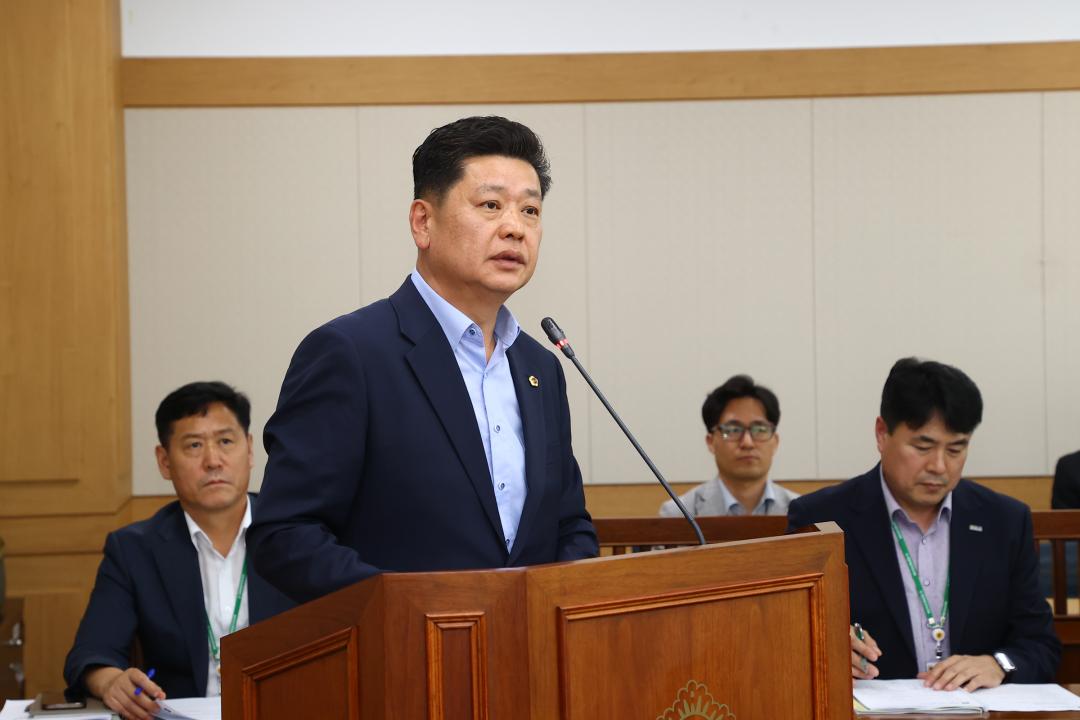 '제347회 제1차 의회운영위원회' 게시글의 사진(14) '2026-07-07 제347회 제1차 의회운영위원회 (14).jpg'