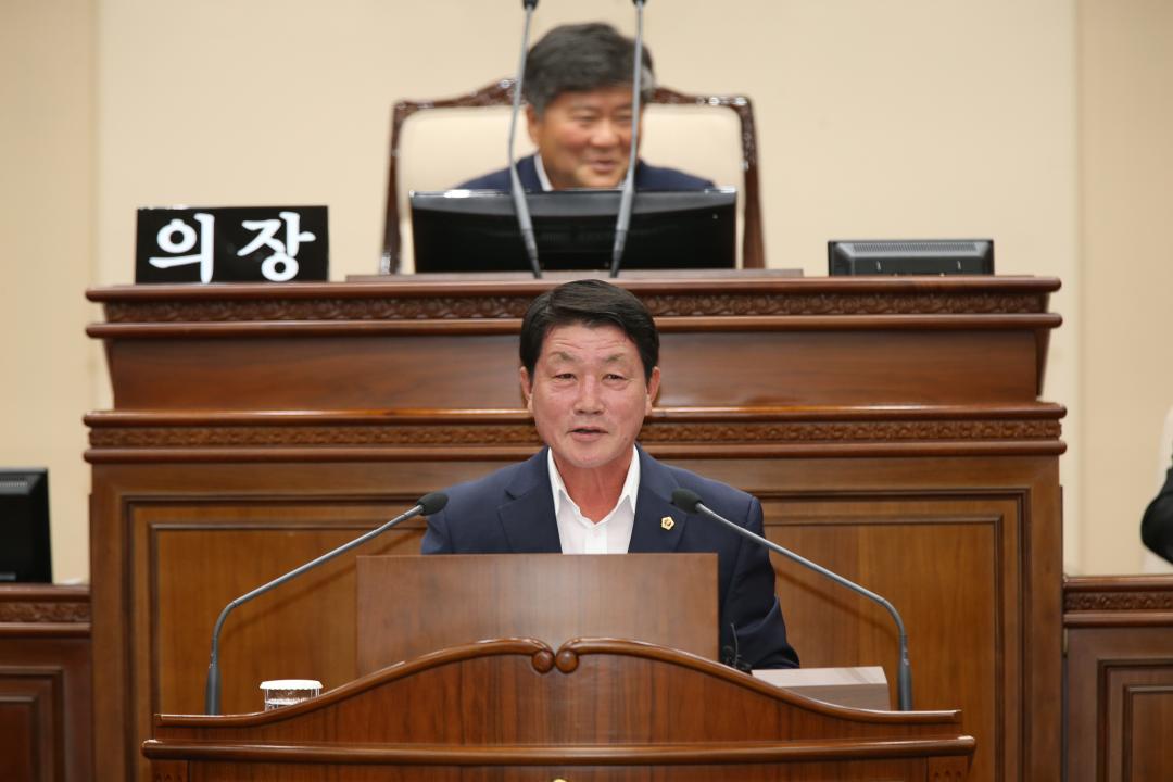 '제264회 제2차 본회의' 게시글의 사진(12) '2017-05-23 제264회 제2차 본회의 (12).JPG'