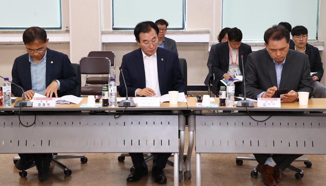 '제336회 경제산업위원회 현지시찰' 게시글의 사진(6) '2025-04-10 제336회 경제산업위원회 현지시찰 (5).jpg'