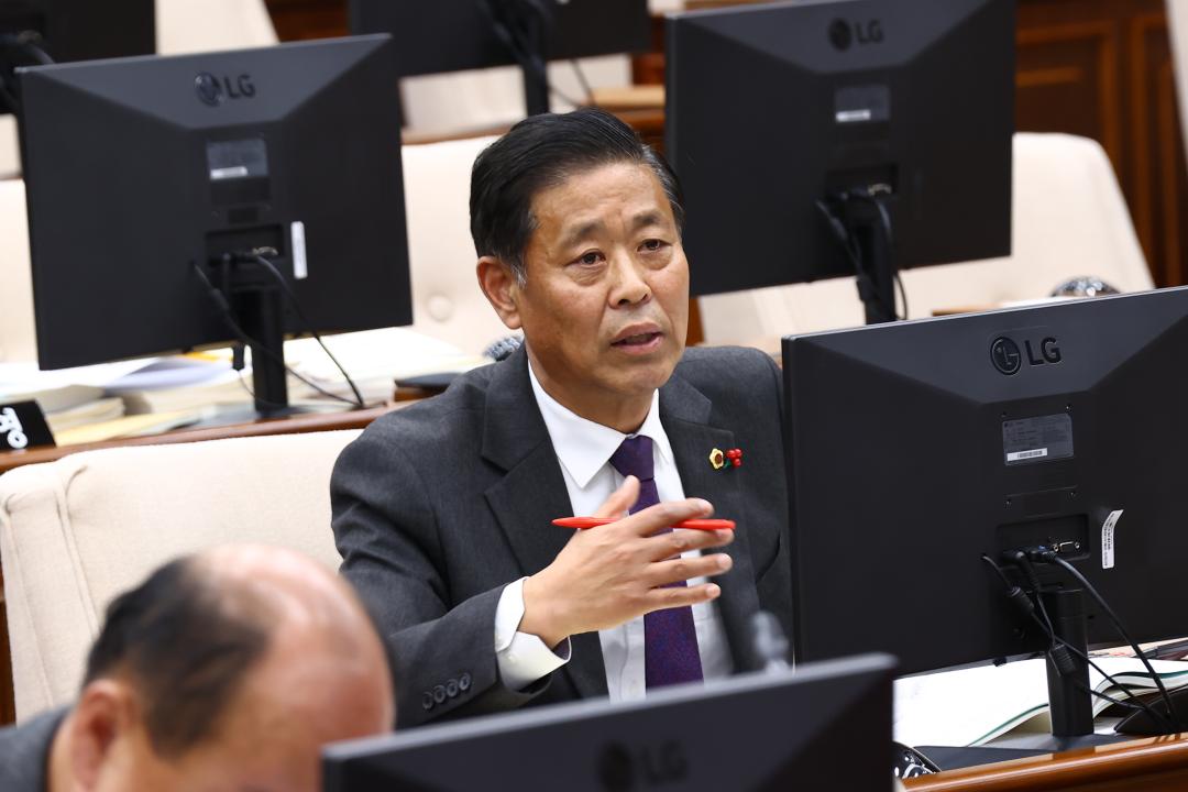 '제342회 제1차 예산결산특별위원회' 게시글의 사진(55) '2025-12-01 제342회 제1차 예산결산특별위원회 (57).jpg'
