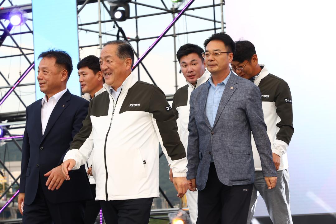 '제33회 강원특별자치도민생활체육대회 개회식' 게시글의 사진(37) '2025-09-26 제33회 강원특별자치도민생활체육대회 개회식 (38).jpg'