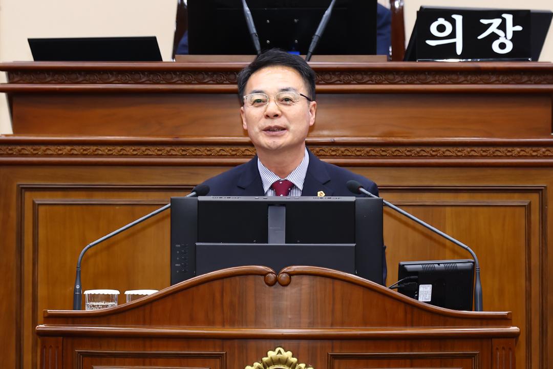'제337회 제2차 본회의' 게시글의 사진(58) '2025-05-21 제337회 제2차 본회의 (58) 5분자유발언 강정호의원.jpg'