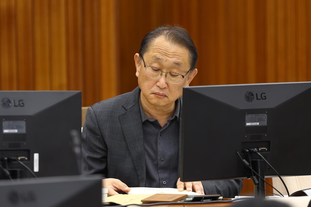 '제342회 제3차 예산결산특별위원회' 게시글의 사진(12) '2025-12-03 제342회 제3차 예산결산특별위원회 (13).jpg'