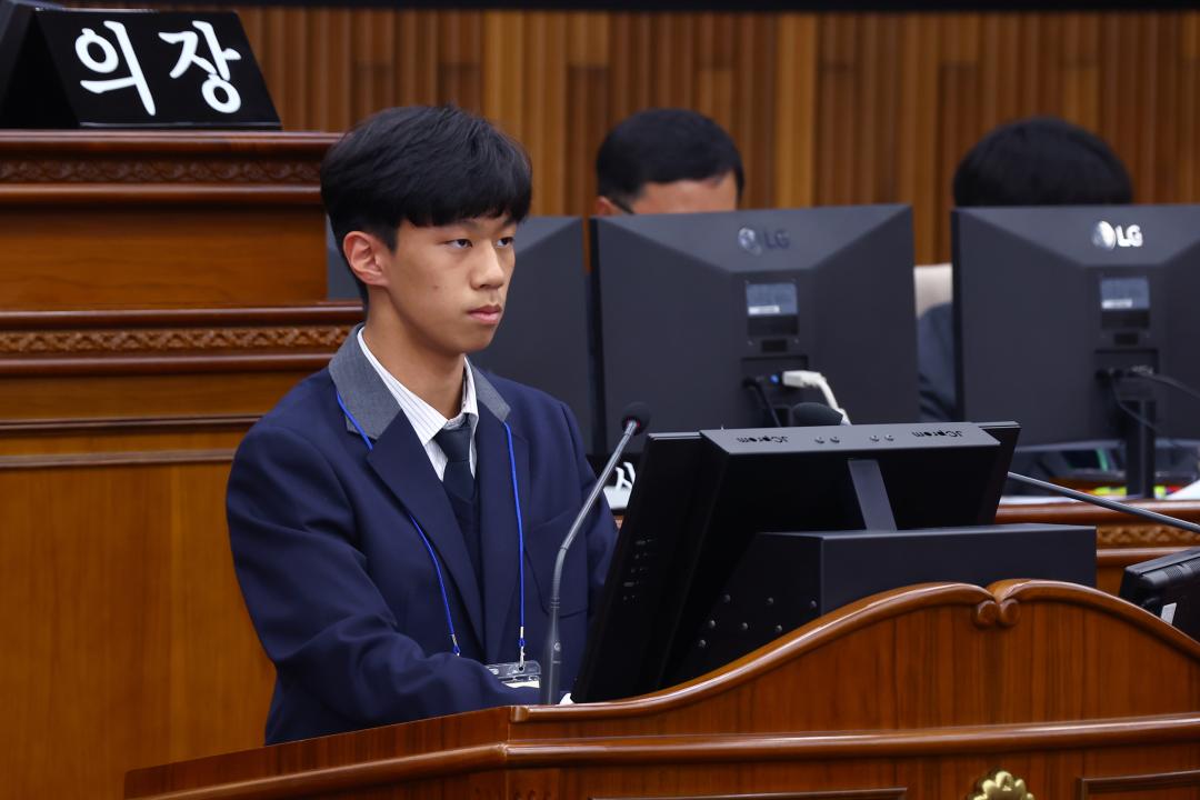 '2026 강원 청소년도의회' 게시글의 사진(259) '2026-04-10 2026 강원 청소년도의회 (259).jpg'