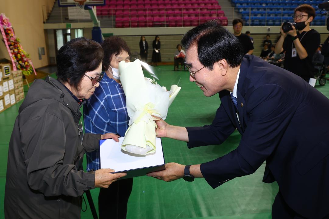 '제47회 흰지팡이의날 기념 강원특별자치도 시각장애인복지대회' 게시글의 사진(22) '2026-10-01 제47회 흰지팡이의날 기념 강원특별자치도 시각장애인복지대회 (22).jpg'