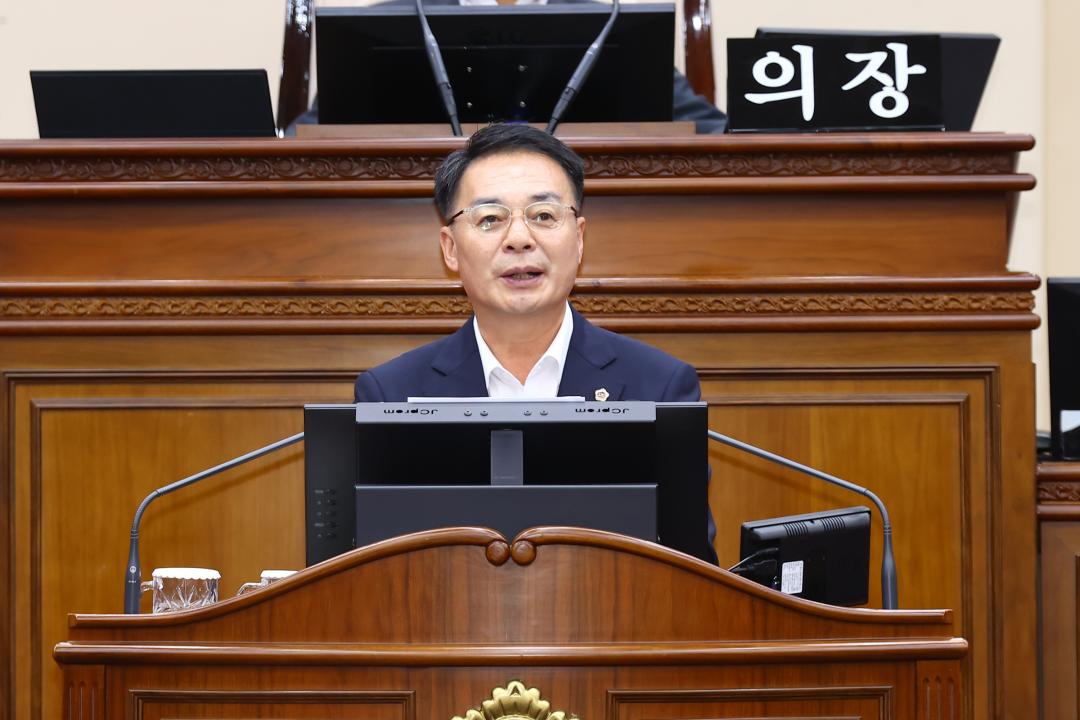 '제339회 제2차 본회의' 게시글의 사진(26) '2025-07-17 제339회 제2차 본회의 (26).jpg'