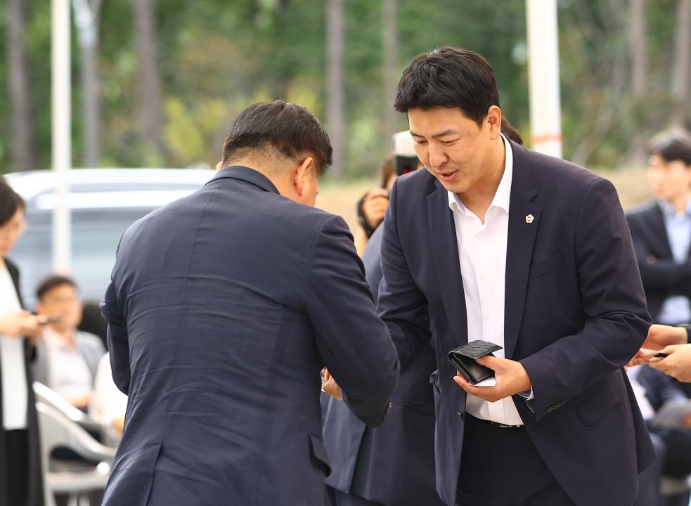 '대한민국시도의회운영위원장협의회 제11대 전반기 제9차 정기회' 게시글의 사진(44) '2025-08-21 대한민국시도의회운영위원장협의회 제11대 전반기 제9차 정기회 (54).jpg'