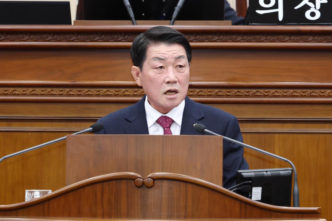 '제335회 제5차 본회의' 게시글의 사진(87) '2025-03-14 제335회 제5차 본회의 (87) 5분자유발언 김용복의원.jpg'