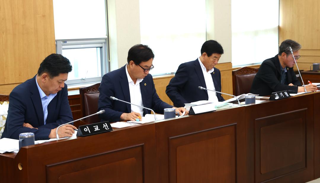 '제347회 제5차 경제산업관광위원회' 게시글의 사진(4) '2026-07-14 제347회 제5차 경제산업관광위원회 (4).jpg'