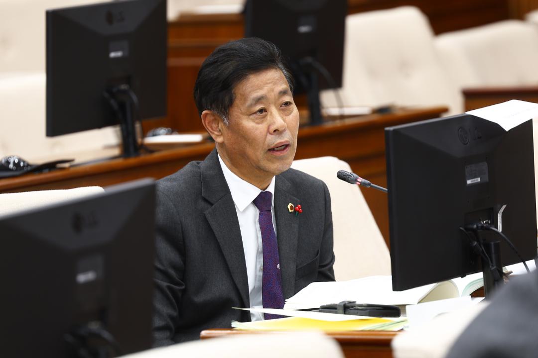 '제342회 제3차 예산결산특별위원회' 게시글의 사진(21) '2025-12-03 제342회 제3차 예산결산특별위원회 (22).jpg'