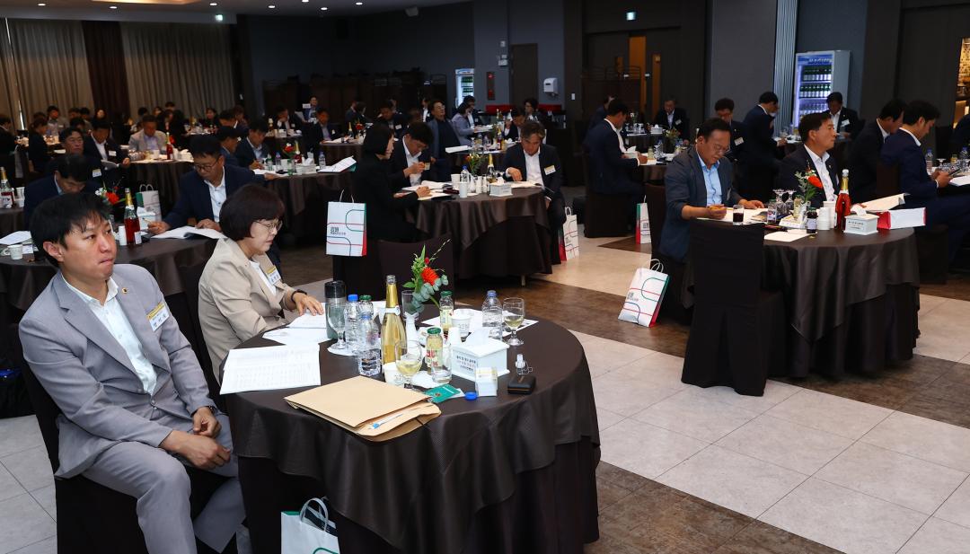 '제12대 강원특별자치도의회 당선자 오리엔테이션' 게시글의 사진(252) '2026-06-25 제12대 강원특별자치도의회 당선자 오리엔테이션 (252).jpg'