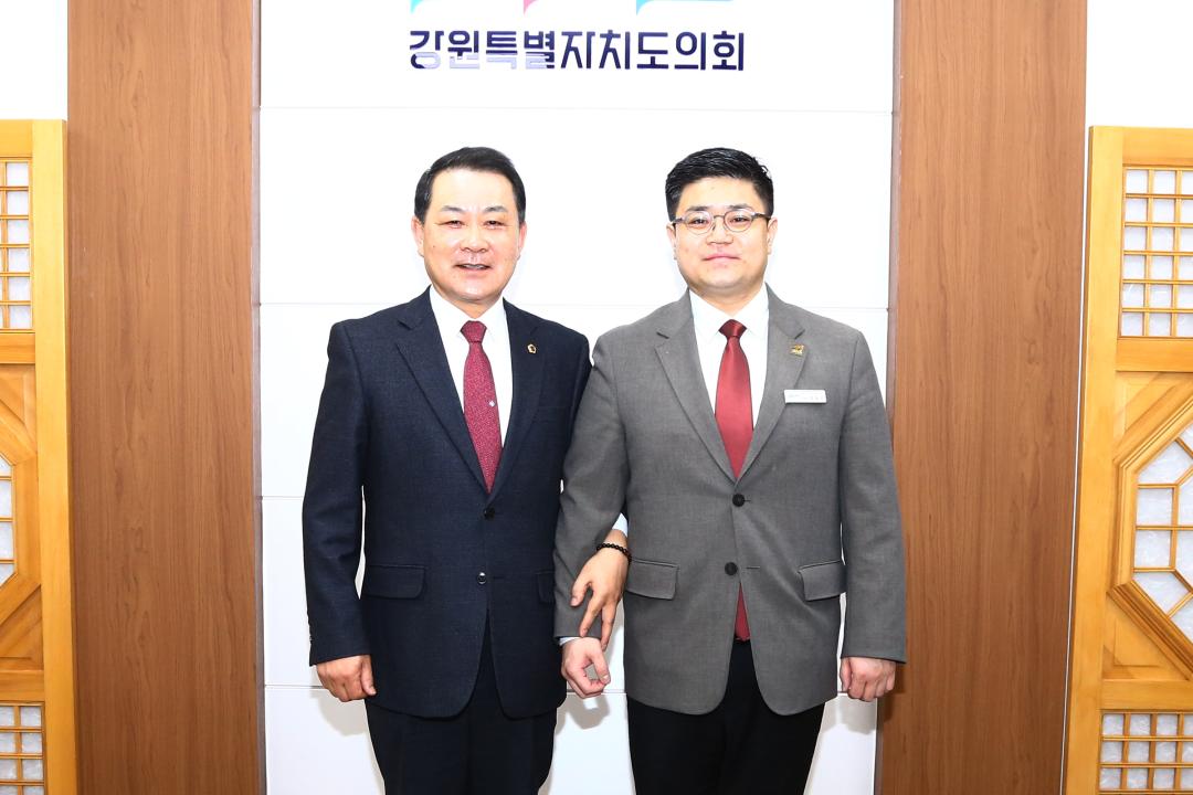 '강원특별자치도의회방문(강원특별자치도 JC회장단)' 게시글의 사진(9) '2025-03-06 강원특별자치도의회방문(강원특별자치도 JC회장단) (9).jpg'
