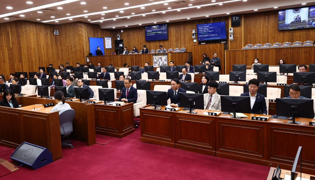 '제345회 제2차 본회의' 게시글의 사진(10) '2026-04-28 제345회 제2차 본회의 (10).jpg'