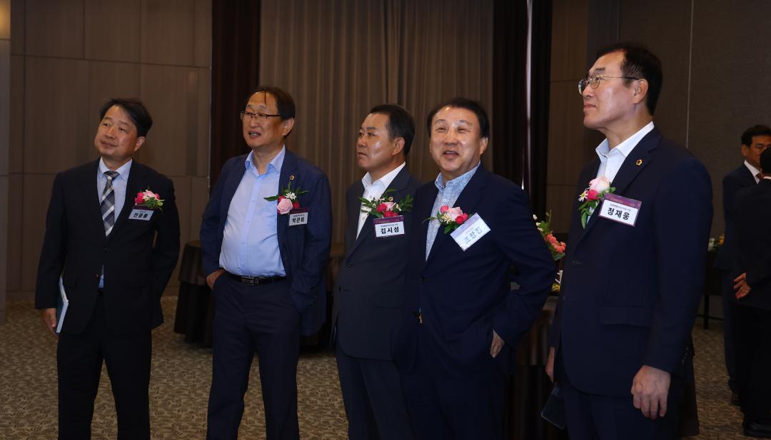 '제7회 강원특별자치도 일자리대상 시상식' 게시글의 사진(2) '2025-06-24 제7회 강원특별자치도 일자리대상 (2).jpg'