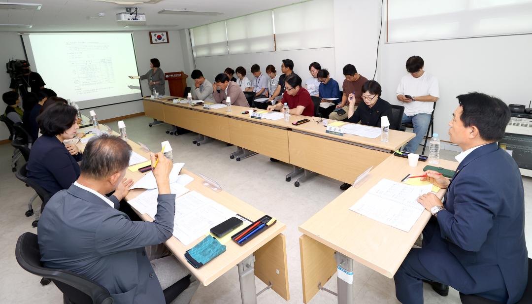 '제339회 사회문화위원회 현지시찰' 게시글의 사진(10) '2025-07-16 제339회 사회문화위원회 현지시찰(강릉의료원) (10).jpg'