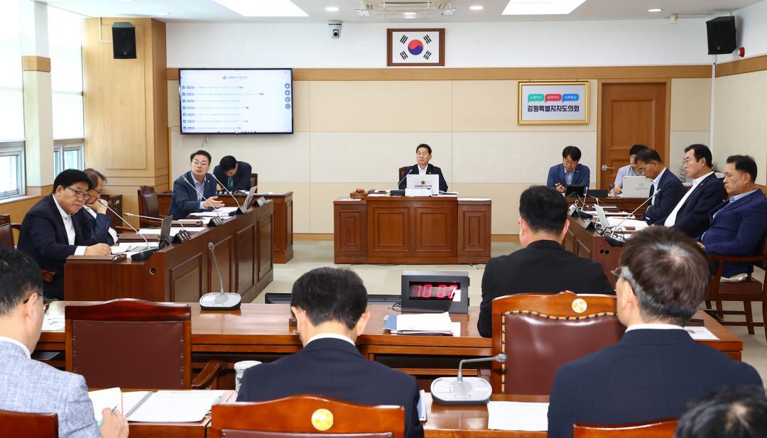 '제339회 제2차 경제산업위원회' 게시글의 사진(14) '2025-07-10 제339회 제2차 경제산업위원회 (14).jpg'