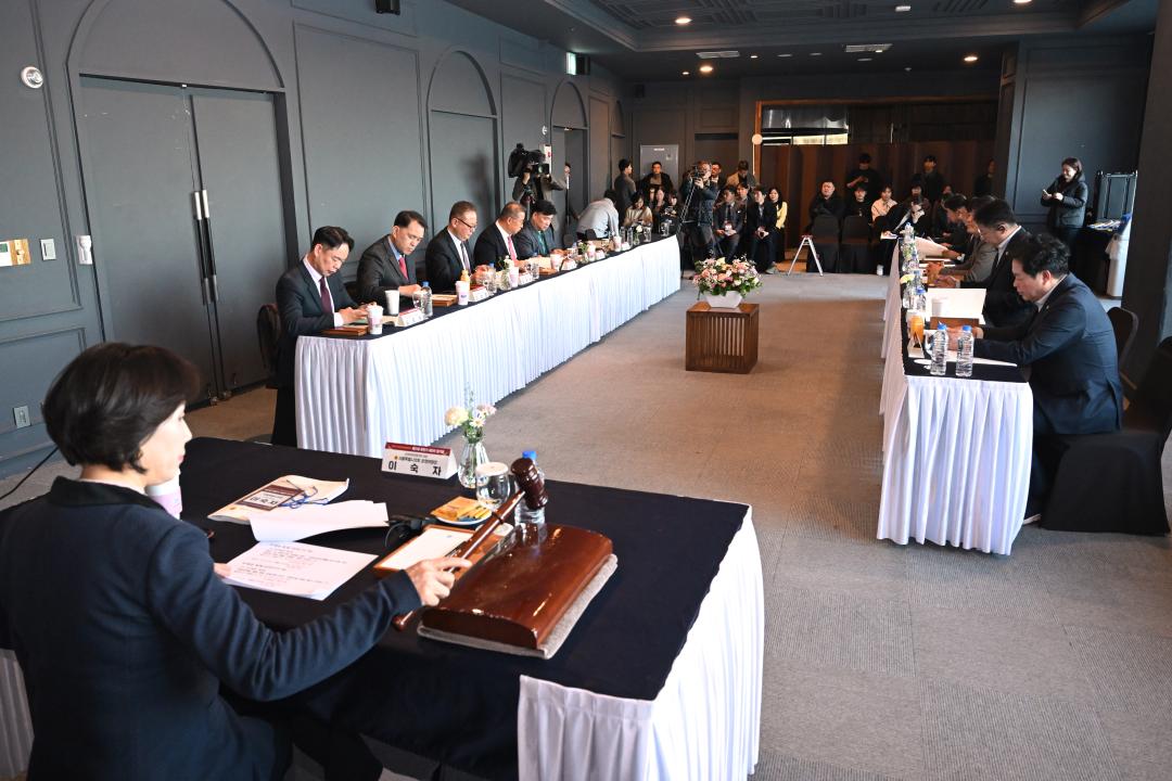 '대한민국시도의회운영위원장협의회 제11대 후반기 제5차 정기회' 게시글의 사진(7) '2026-02-25 대한민국시도의회운영위원장협의회 제11대 후반기 제5차 정기회 (7).jpg'