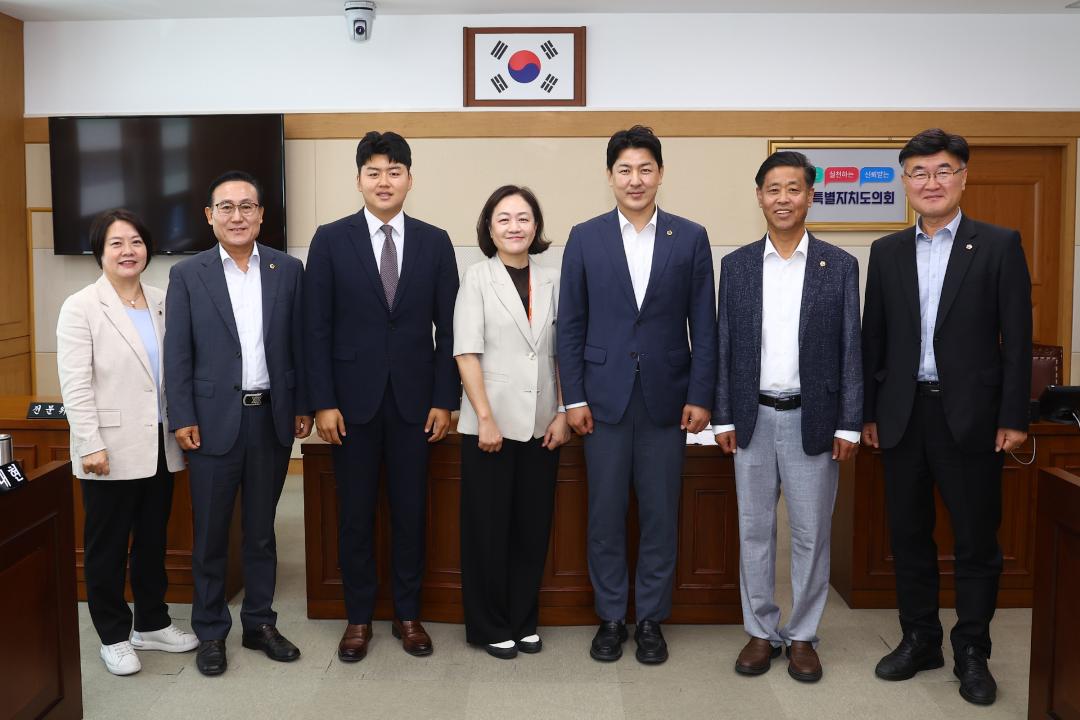 '제346회 제1차 기획행정위원회' 게시글의 사진(15) '2026-06-12 제346회 제1차 기획행정위원회 (15).jpg'