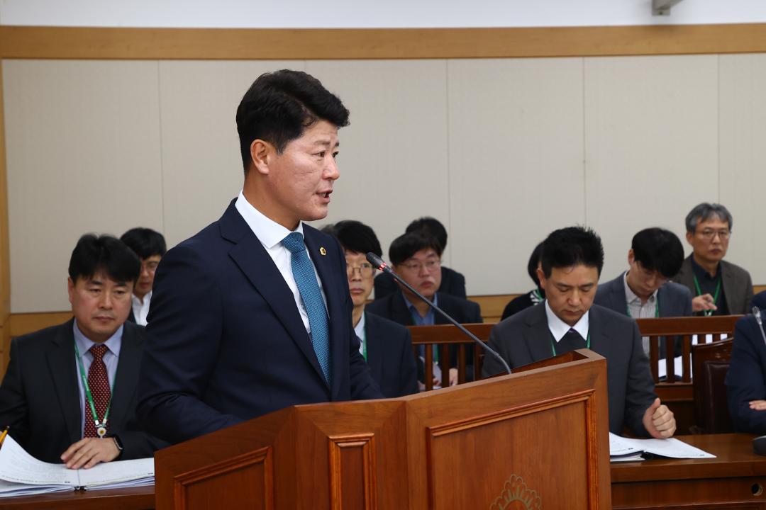 '제344회 제1차 의회운영위원회' 게시글의 사진(14) '2026-03-24 제344회 제1차 의회운영위원회 (14).jpg'