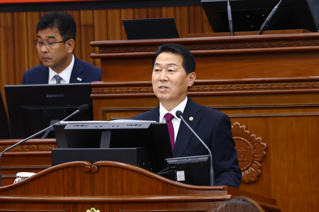 '제341회 제5차 본회의' 게시글의 사진(43) '2025-10-23 제341회 제5차 본회의 (44) 5분자유발언 박찬흥의원.jpg'