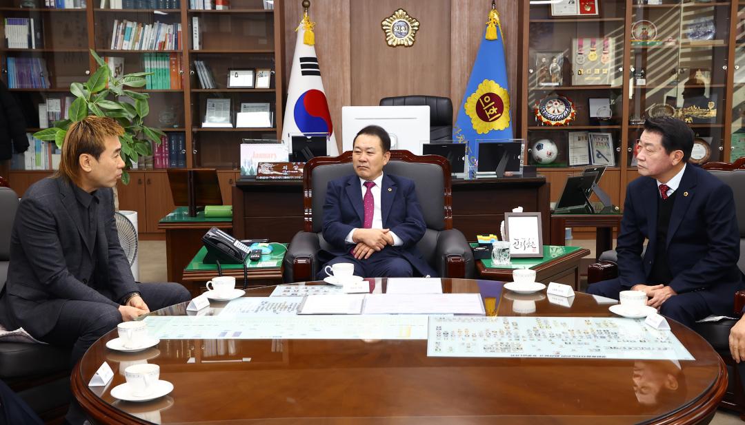 '2026 강원 FC연간 시즌권 구매기부 릴레이' 게시글의 사진(6) '2026-01-14 2026 강원 FC연간 시즌권 구매기부 릴레이 (6).jpg'