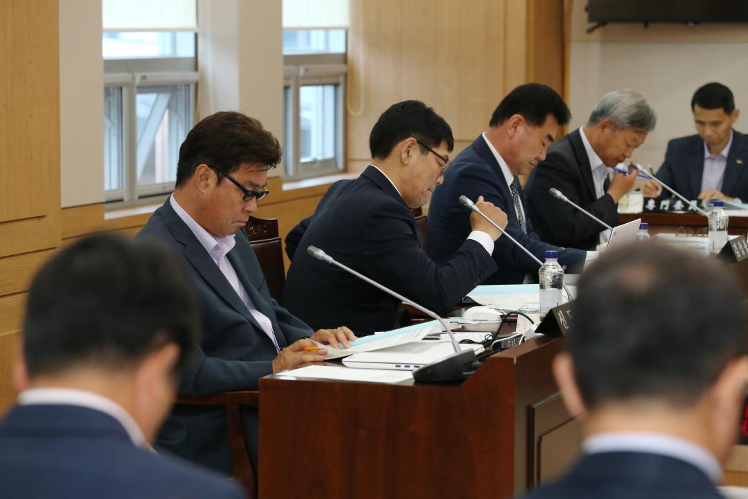 '제274회 제2차 농림수산위원회' 게시글의 사진(5) '2018-07-09 제274회 제2차 농림수산위원회 (5).JPG'