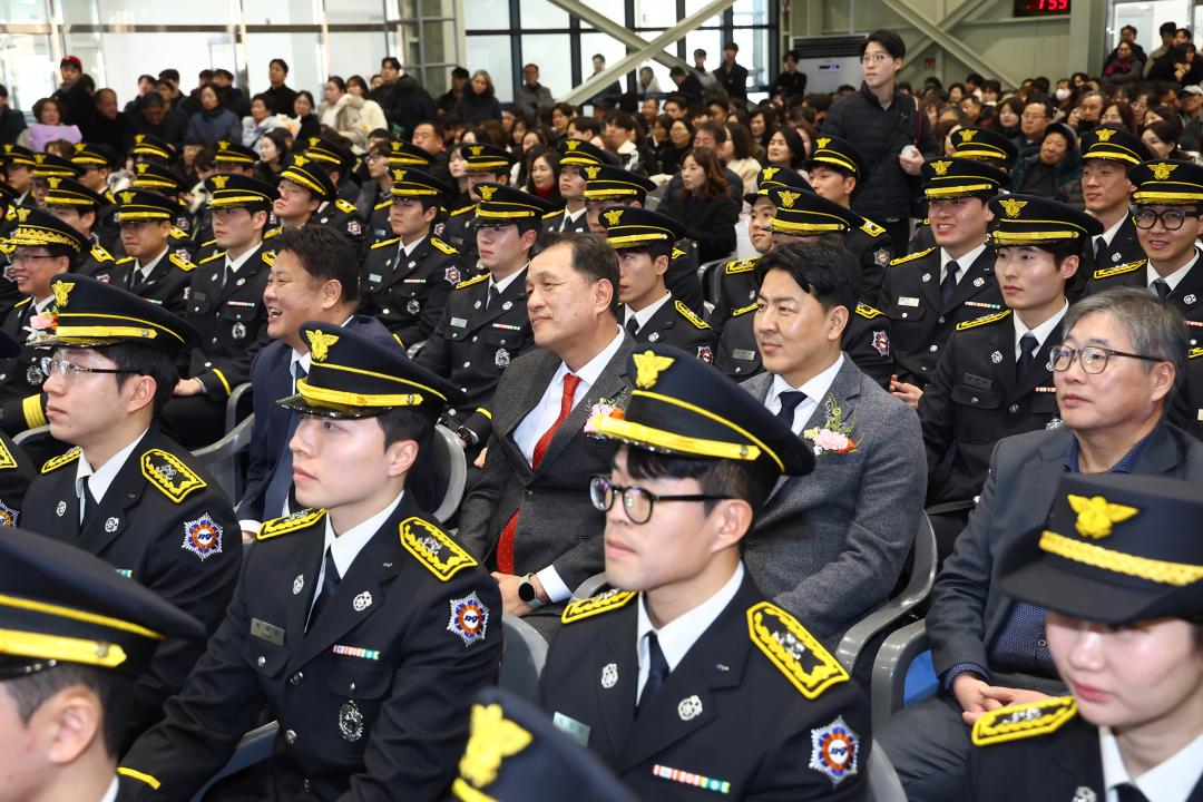 '제42기 소방사반 졸업 및 임명식' 게시글의 사진(21) '2026-01-23 제42기 소방사반 졸업 및 임명식 (20).jpg'