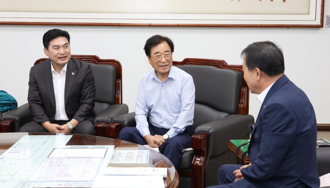 '강원특별자치도의회방문(철원 군수)' 게시글의 사진(3) '2024-09-04 철원군수 방문 (3).jpg'