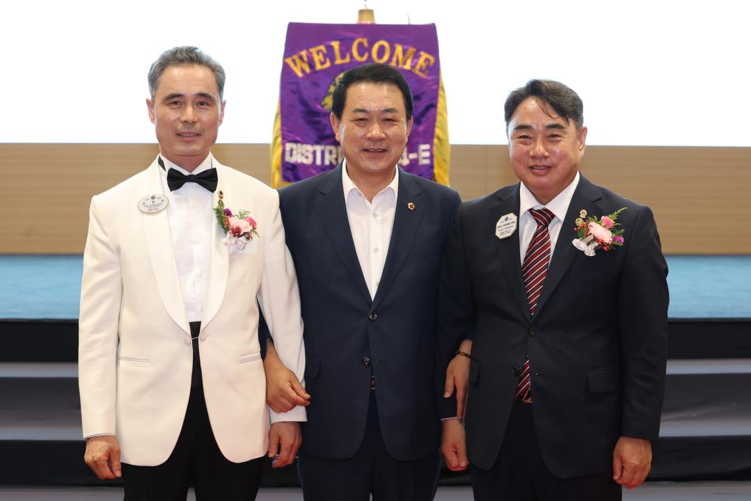 '국제라이온스협회 354-E지구 제42대 제43대 총재 이취임식' 게시글의 사진(1) '2024-07-26 국제라이온스협회 354-E지구 제42대 제43대 총재 이취임식 (31).jpg'
