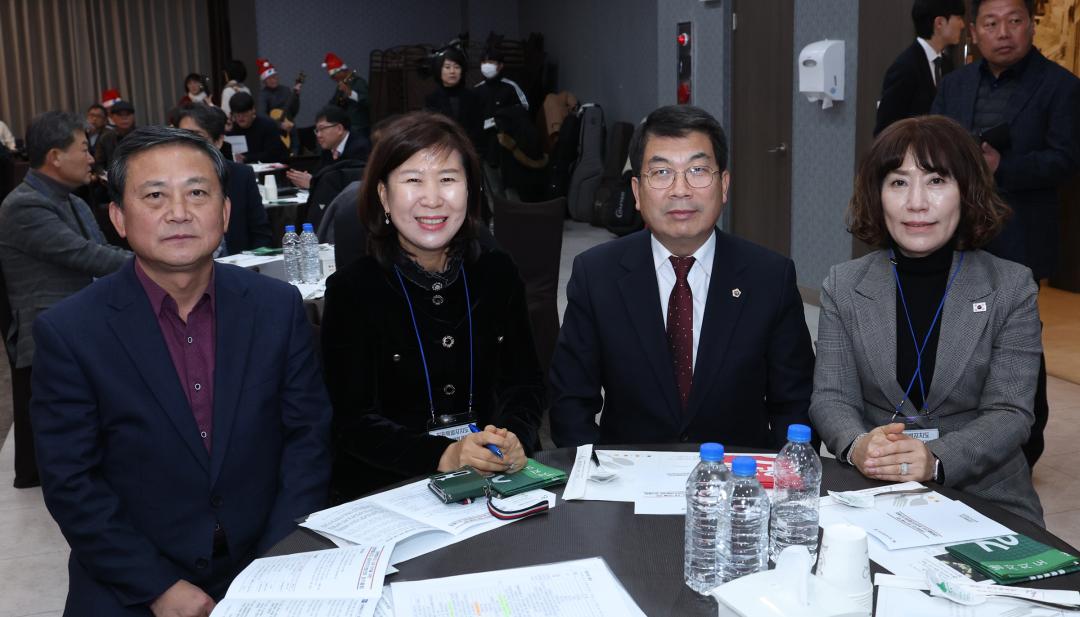 '강원특별자치도 범국민추진협의회 정기총회' 게시글의 사진(6) '2024-12-12 강원특별자치도 범국민추진협의회 정기총회 (6).jpg'