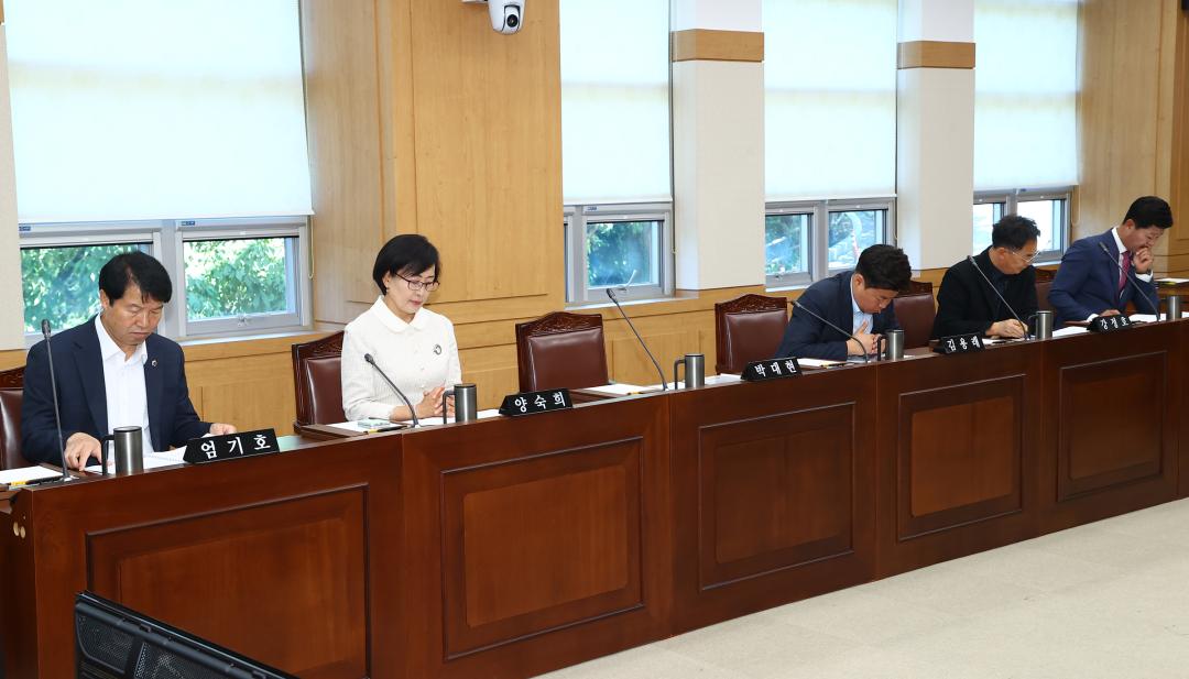 '제346회 제1차 의회운영위원회' 게시글의 사진(9) '2026-06-09 제346회 제1차 의회운영위원회 (9).jpg'