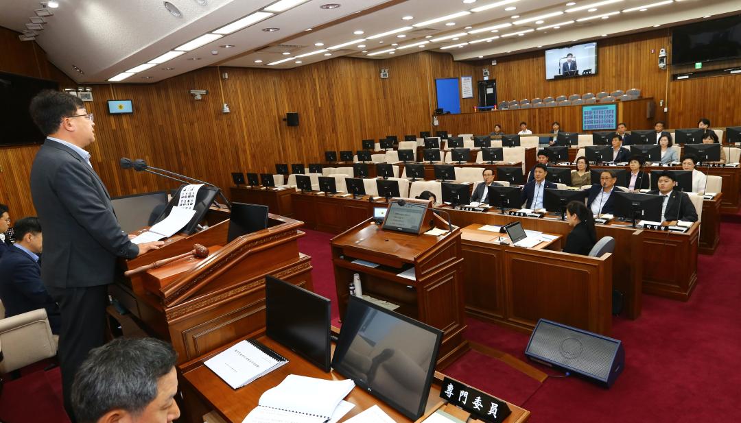 '2023-07-10 제321회 제1차 예산결산특별위원회' 게시글의 사진(18) '2023-07-10 제321회 제1차 예산결산특별위원회 (18).jpg'