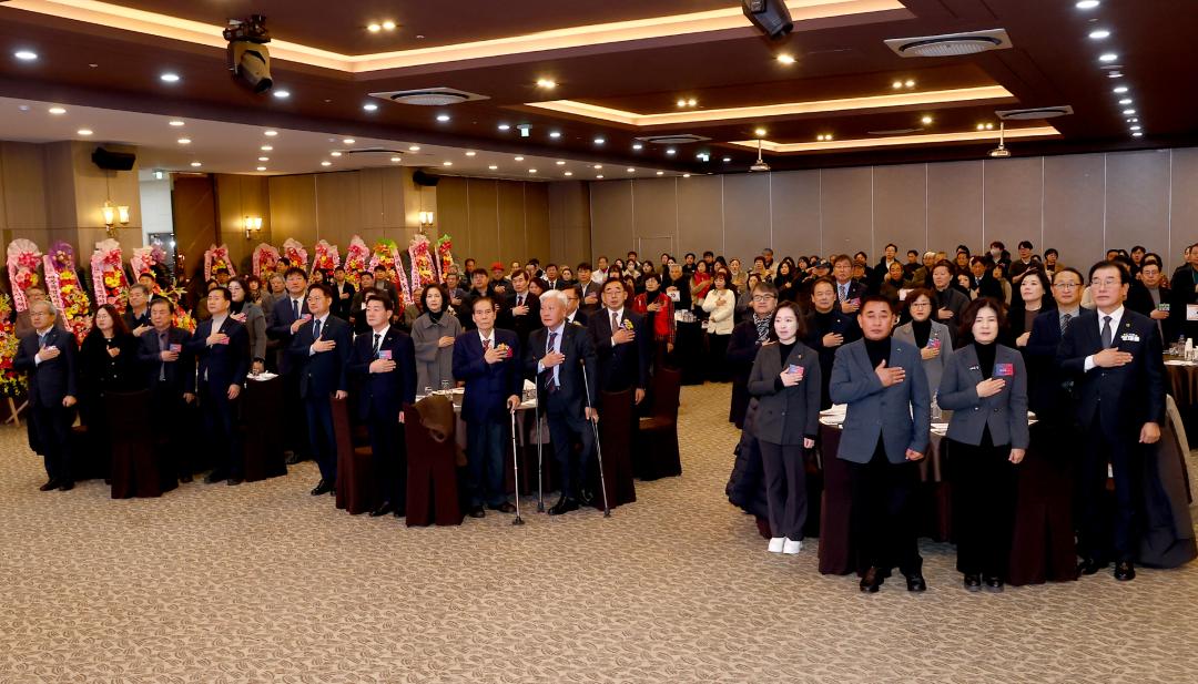 '제12대 강원특별자치도지체장애인협회장 이취임식' 게시글의 사진(12) '2026-01-23 제12대 강원특별자치도지체장애인협회장 이취임식 (13).jpg'