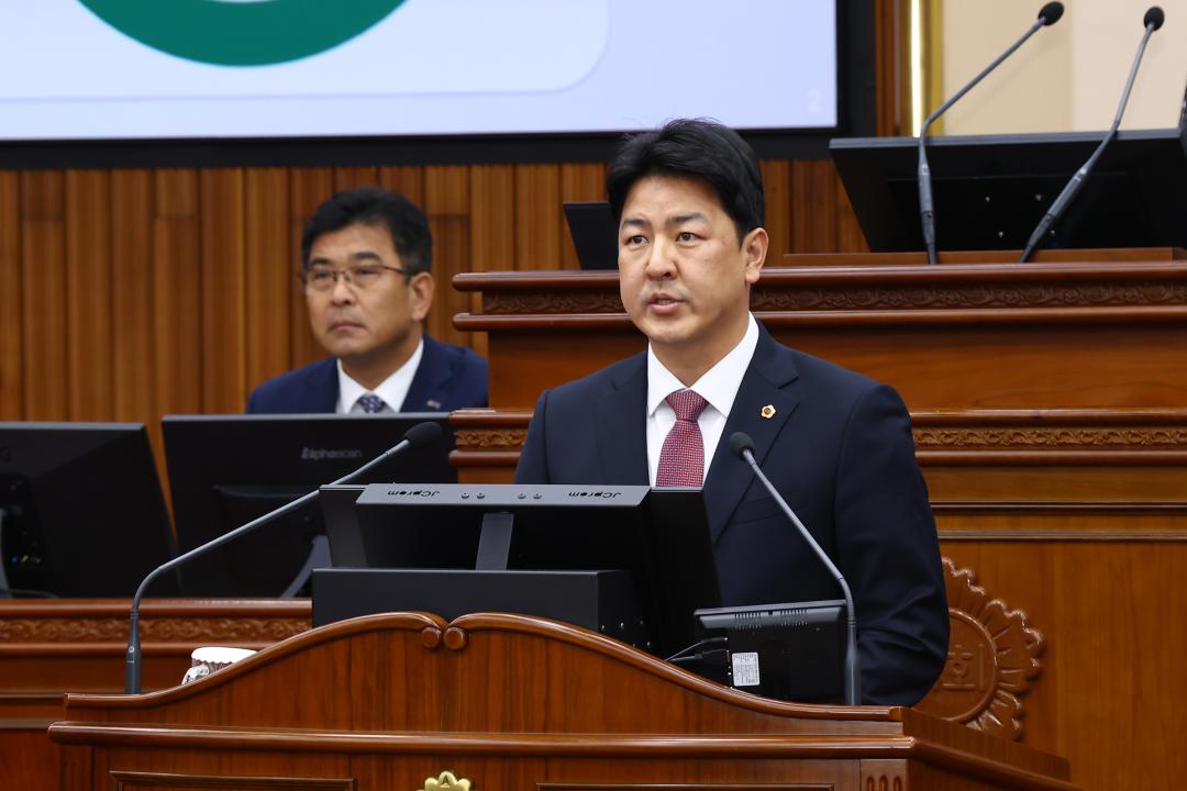 '제341회 제5차 본회의' 게시글의 사진(48) '2025-10-23 제341회 제5차 본회의 (49) 5분자유발언 문관현의원.jpg'