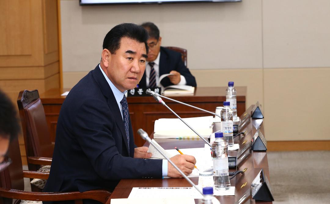 '2019년도 농림수산위원회 행정사무감사(농정국 소관)' 게시글의 사진(16) '2019-11-13 2019년도 농림수산위원회 행정사무감사(농정국 소관) (16).jpg'