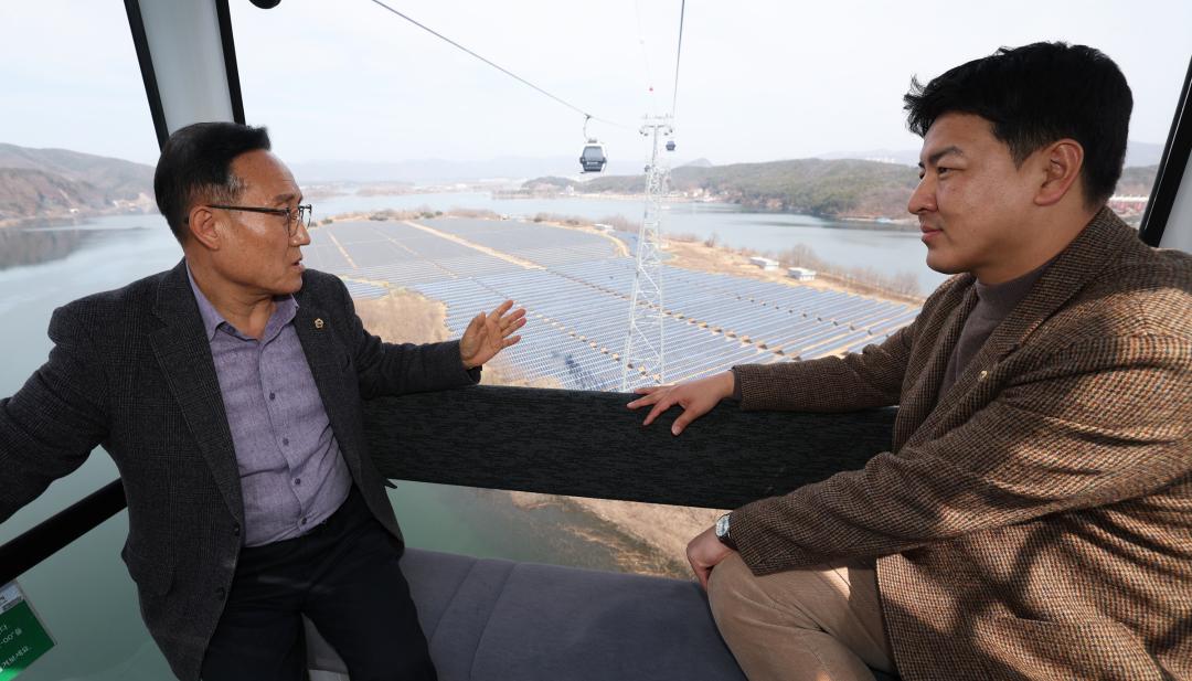 '제335회 기획행정위원회 현장확인(붕어섬)' 게시글의 사진(13) '2025-03-13 제335회 기획행정위원회 현장확인(붕어섬) (13).jpg'