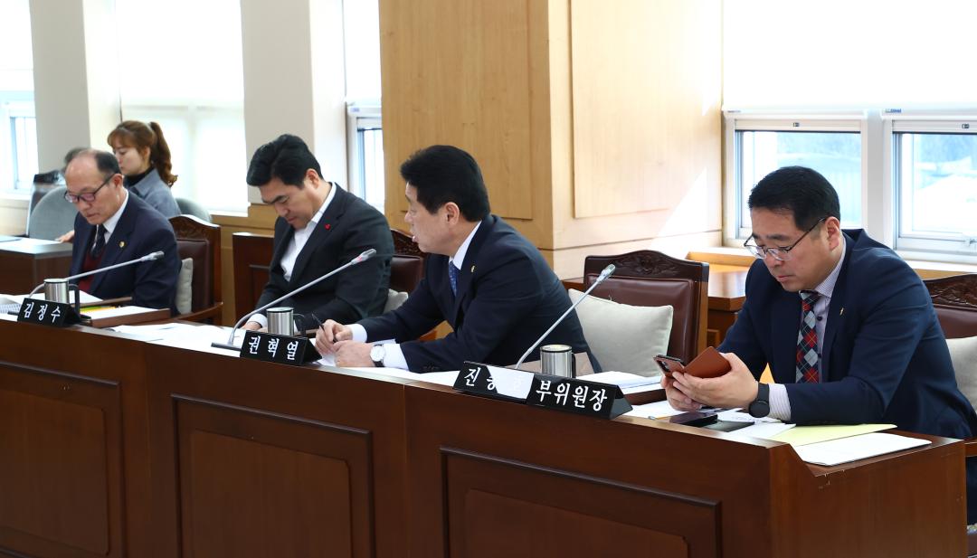 '제335회 제1차 농림수산위원회' 게시글의 사진(8) '2025-03-06 제335회 제1차 농림수산위원회 (8).jpg'