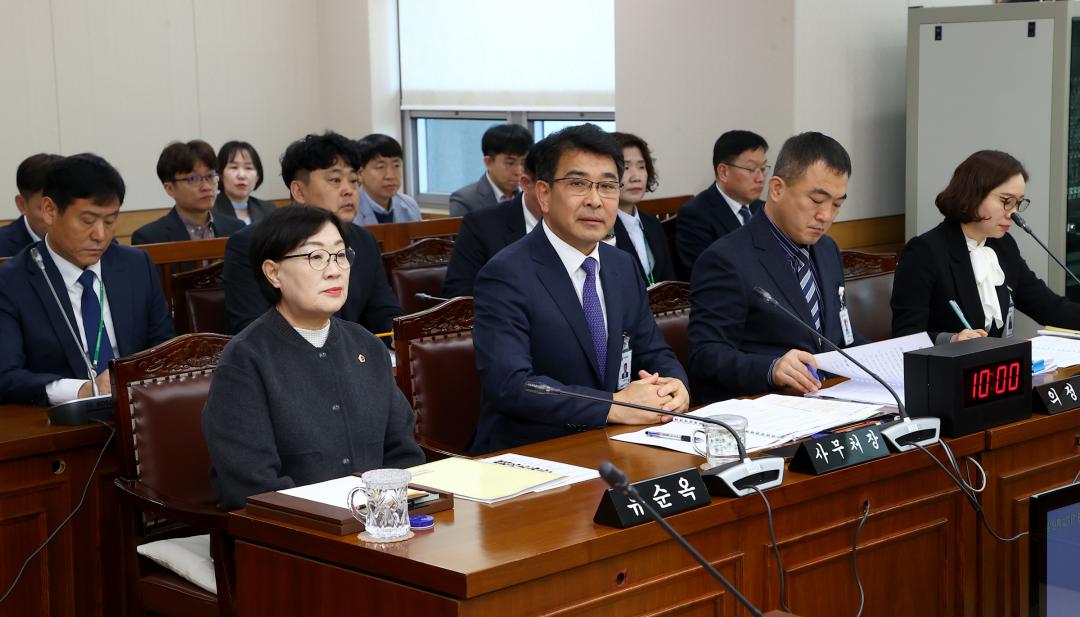 '제344회 제1차 의회운영위원회' 게시글의 사진(19) '2026-03-24 제344회 제1차 의회운영위원회 (19).jpg'