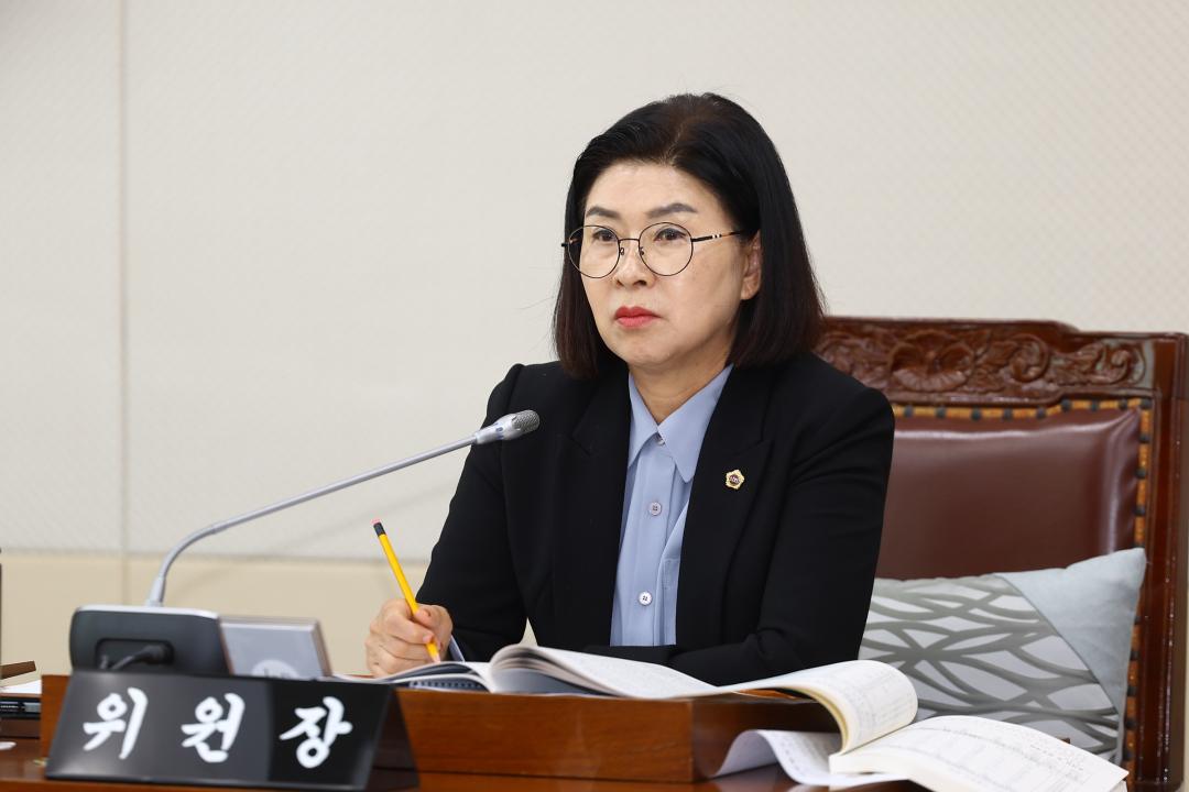 '2025년도 농림수산위원회 행정사무감사(산림환경국)' 게시글의 사진(33) '2025-11-07 2025년도 농림수산위원회 행정사무감사(산림환경국) (33).jpg'