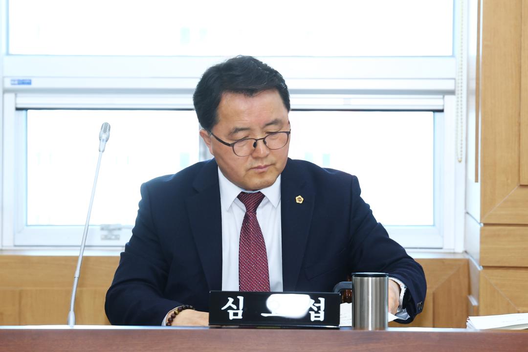 '제344회 제3차 교육위원회' 게시글의 사진(6) '2026-03-27 제344회 제3차 교육위원회 (6).jpg'