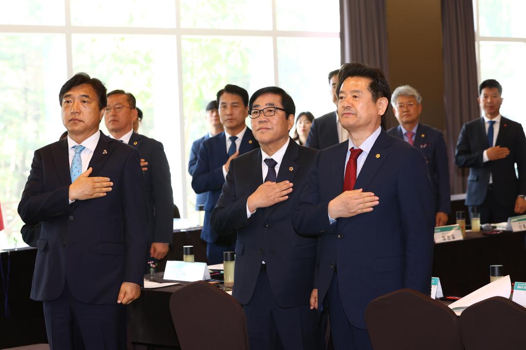'대한민국 시도의회운영위원장협의회 제10대 후반기 제8차 정기회' 게시글의 사진(112) '2024-05-16 대한민국 시도의회운영위원장협의회 제10대 후반기 제8차 정기회 (114).jpg'