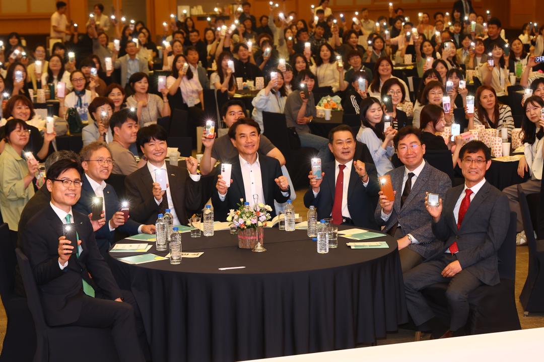 '제24회 강원특별자치도 사회복지사대회' 게시글의 사진(1) '2025-05-22 제24회 강원특별자치도 사회복지사대회 (8).jpg'